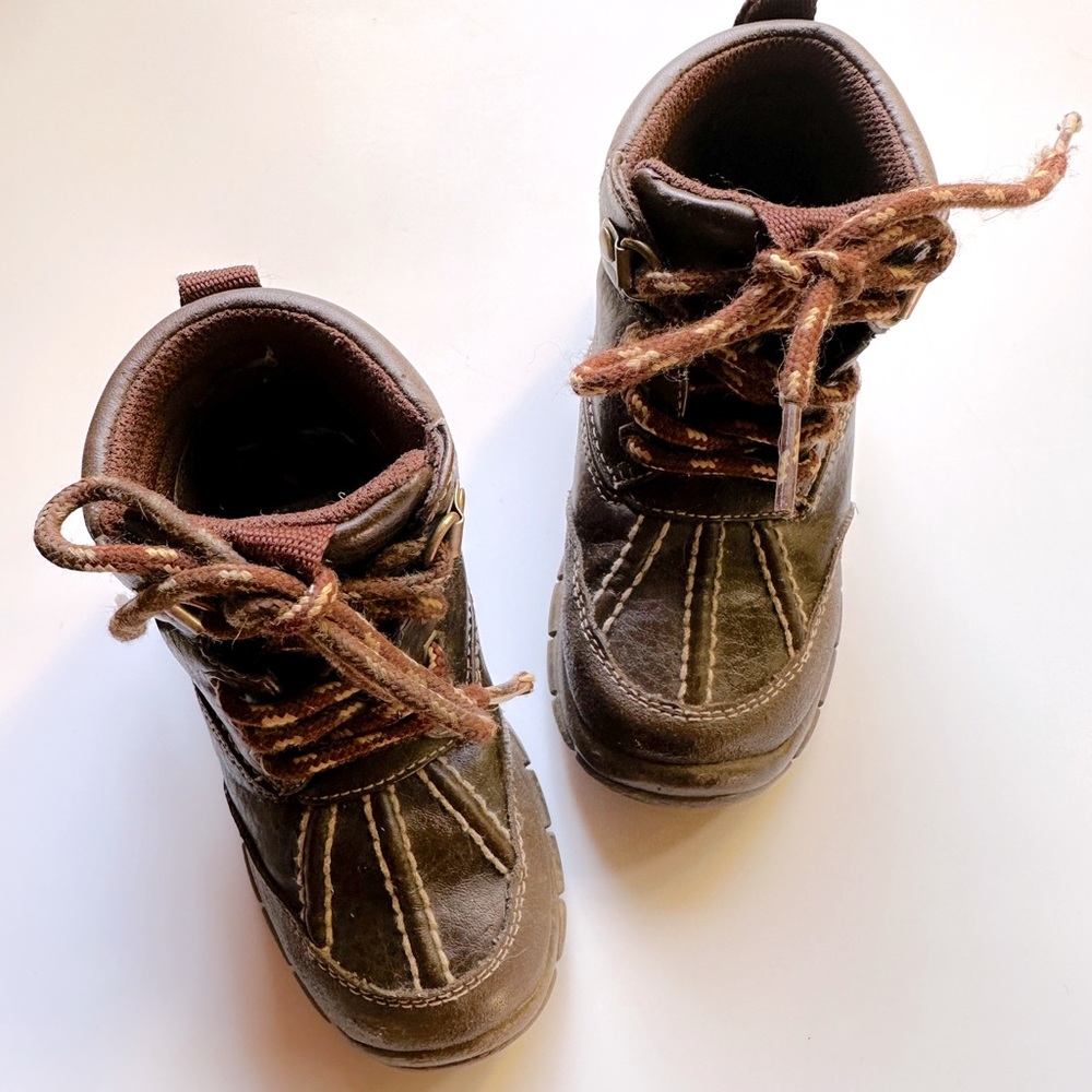 Boy toddler Carter’s boots